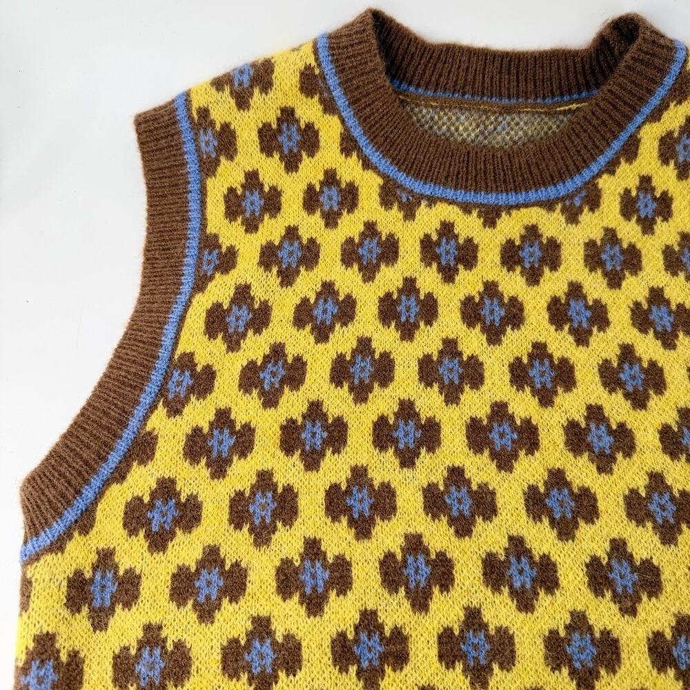 CIDER Sweater Vest Womens XS Yellow Brown Leopard Print Knit Cropped Y2K Indie